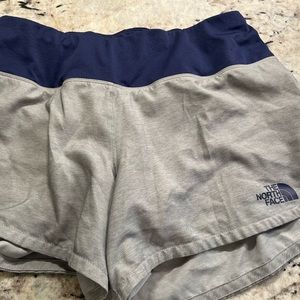 North Face Athletic Shorts Size: Small
